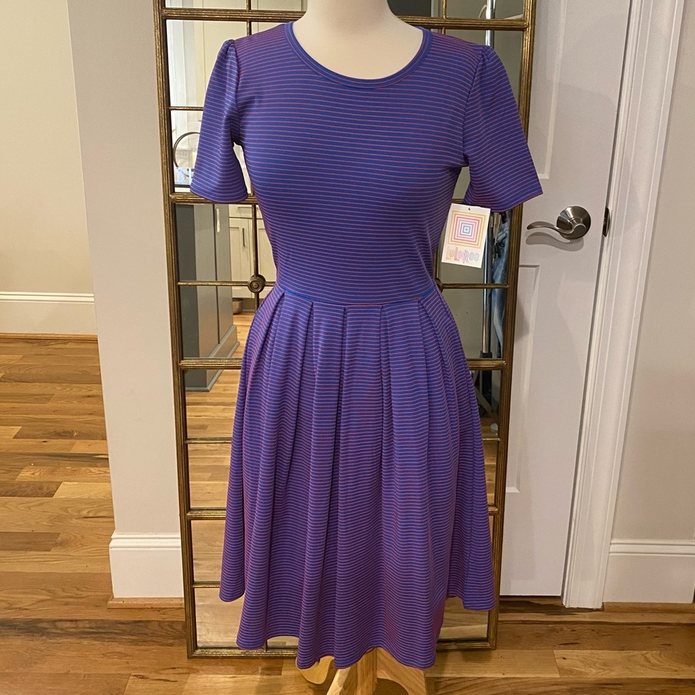 NWT LuLaRoe Amelia Dress